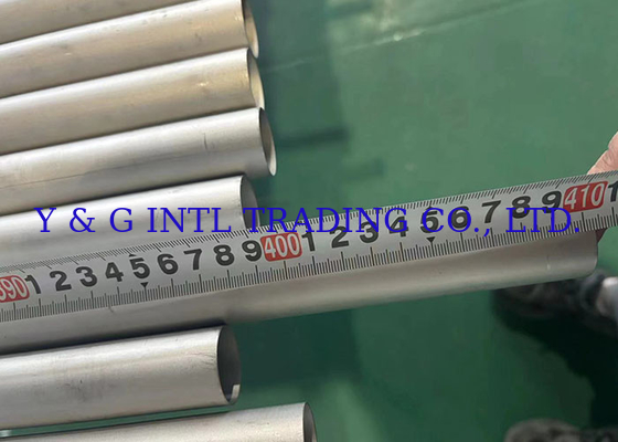 Tubos de aleación de titanio sin costura de pureza laminados en frío ASTM B337 Tubos soldados para diversas aplicaciones