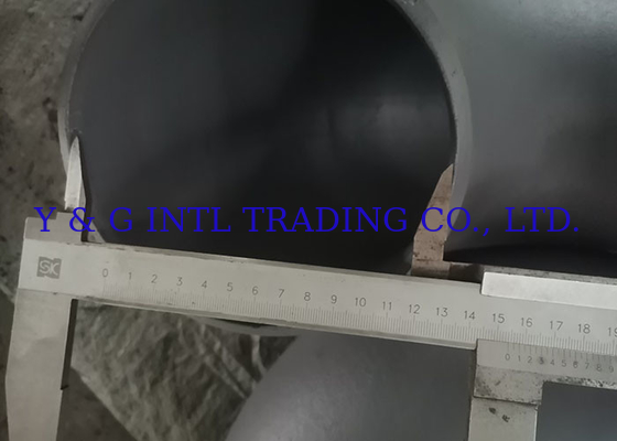 Técnica de extracción en frío de las bridas de acero inoxidable con mecanizado CNC de precisión