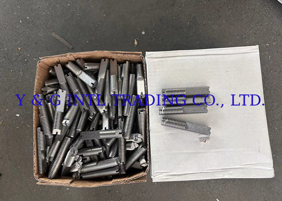 ABC Fasteners Inc. Cerrojo colorido con longitud personalizada